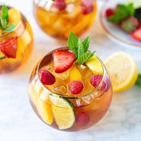 Fresh Fruit Tea